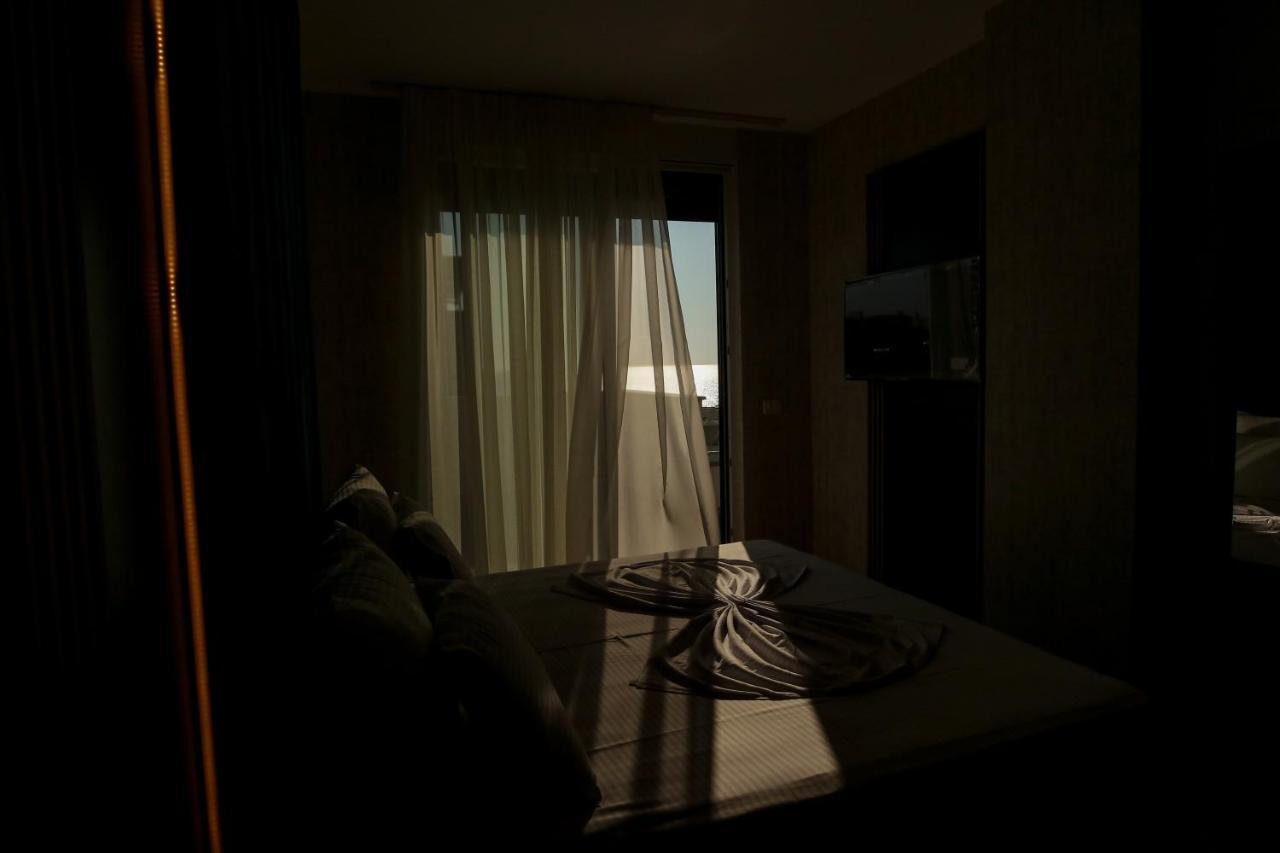 Rozafa Blu Hotel Shëngjin Eksteriør billede
