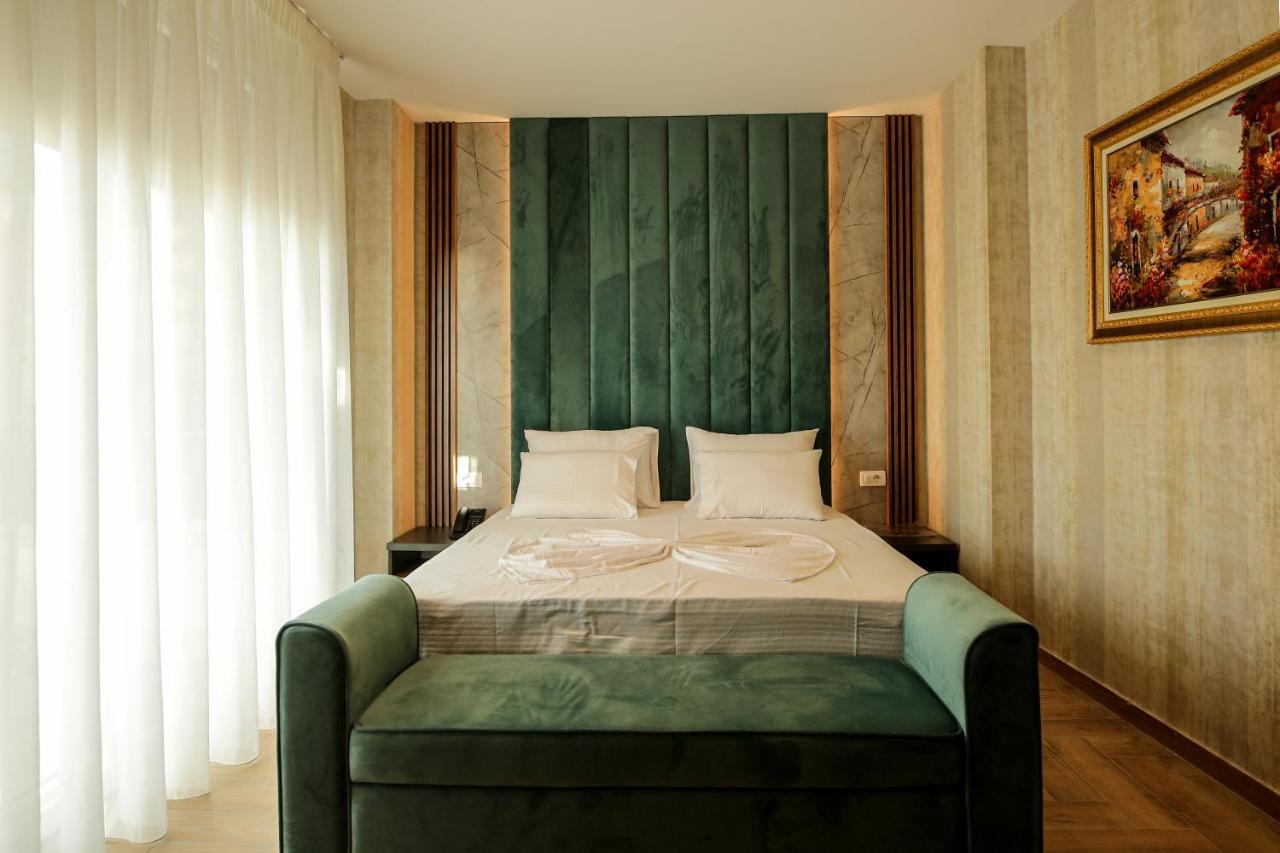 Rozafa Blu Hotel Shëngjin Eksteriør billede