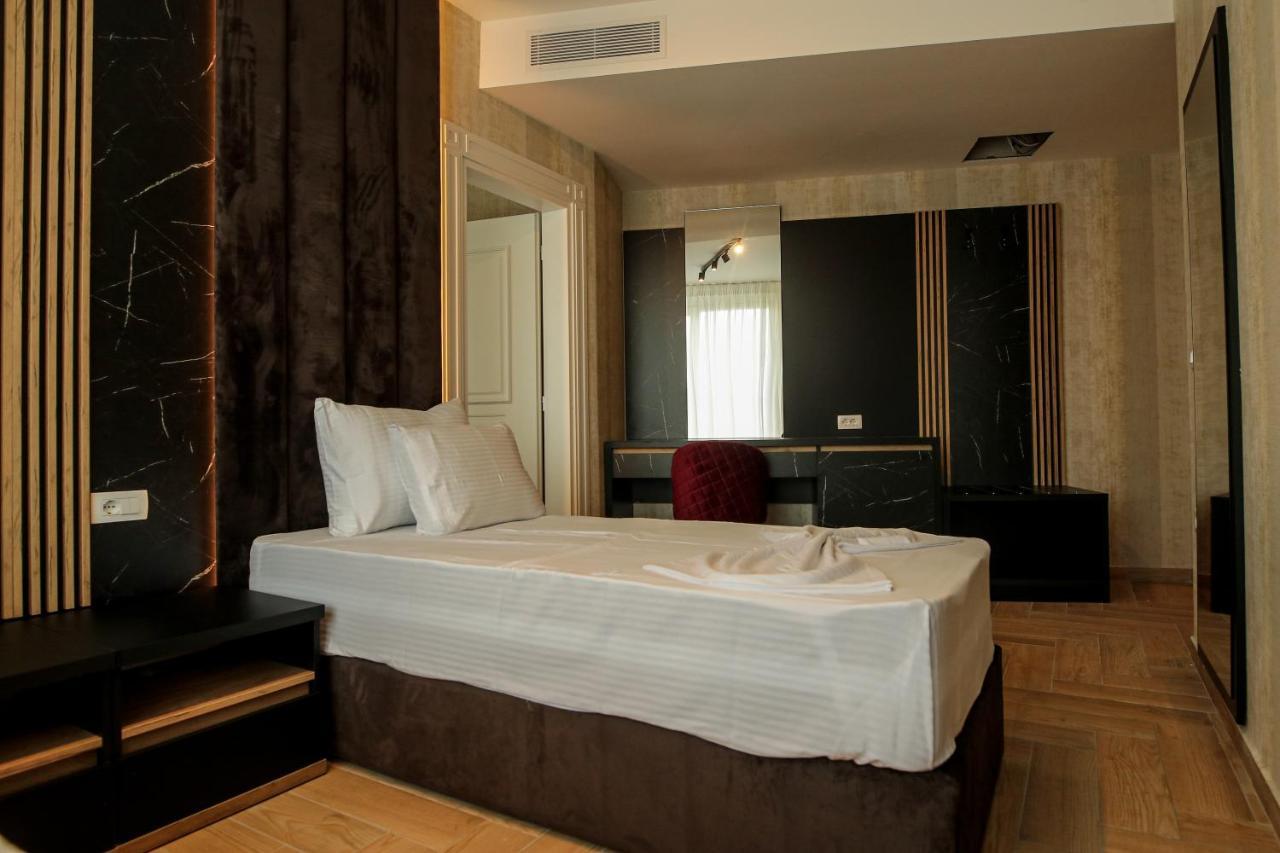 Rozafa Blu Hotel Shëngjin Eksteriør billede