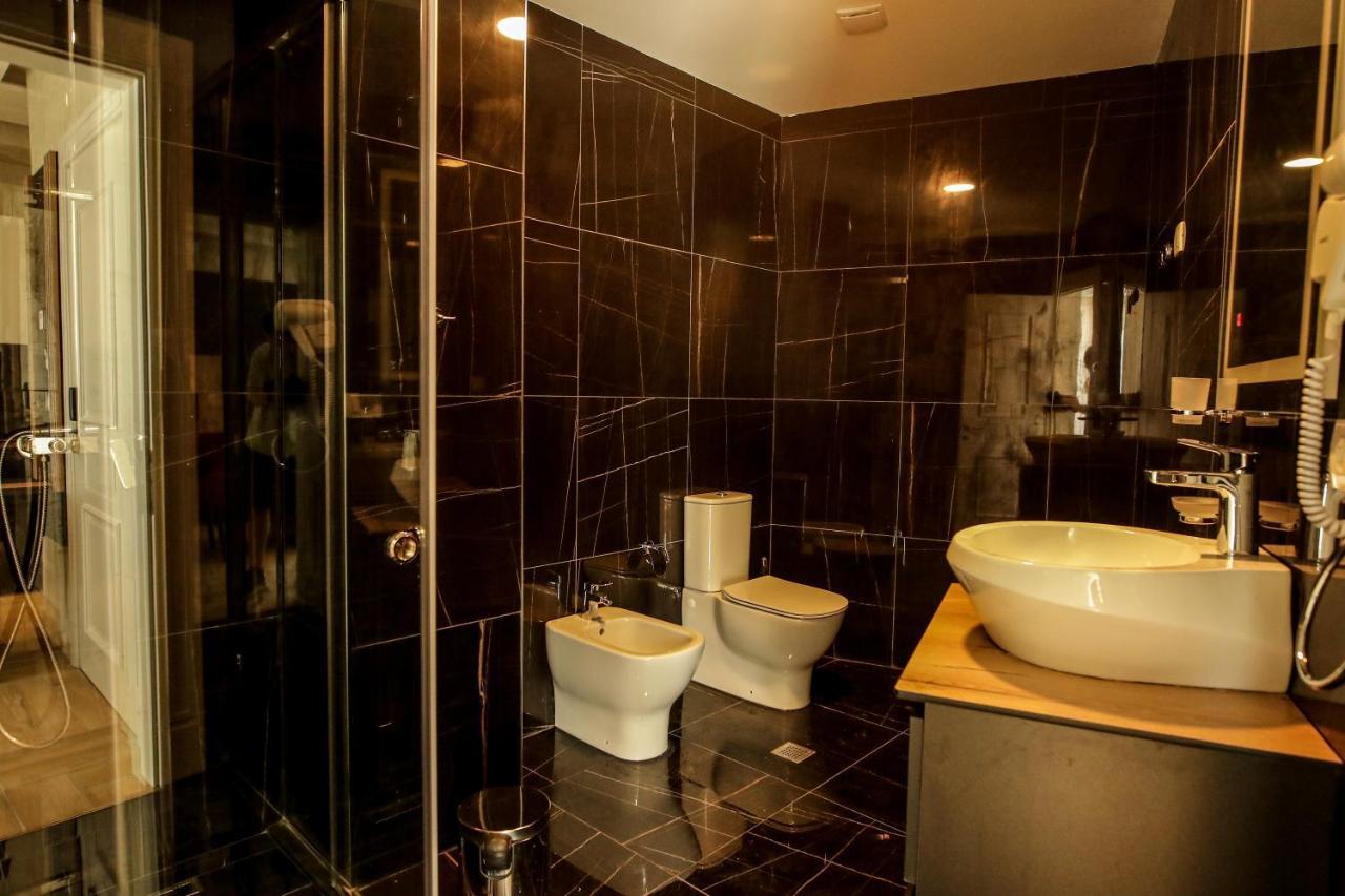 Rozafa Blu Hotel Shëngjin Eksteriør billede