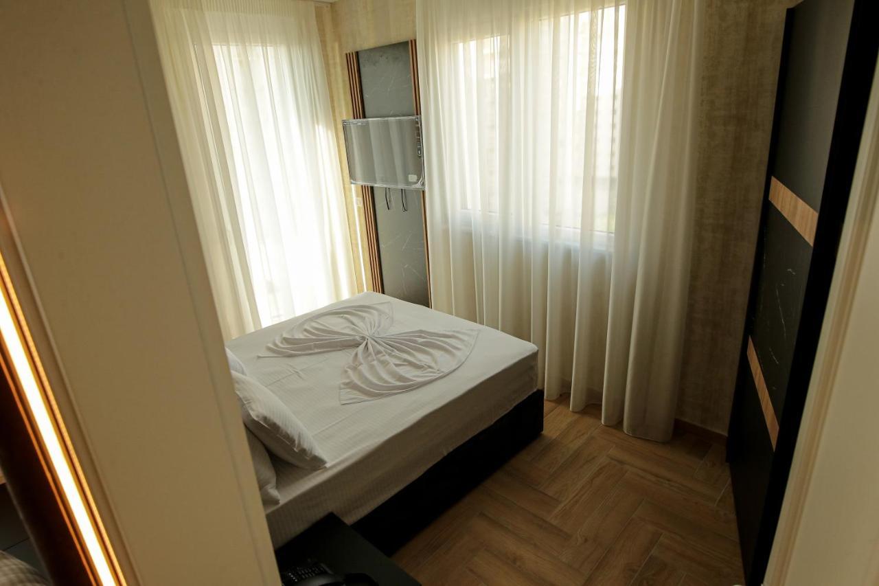Rozafa Blu Hotel Shëngjin Eksteriør billede