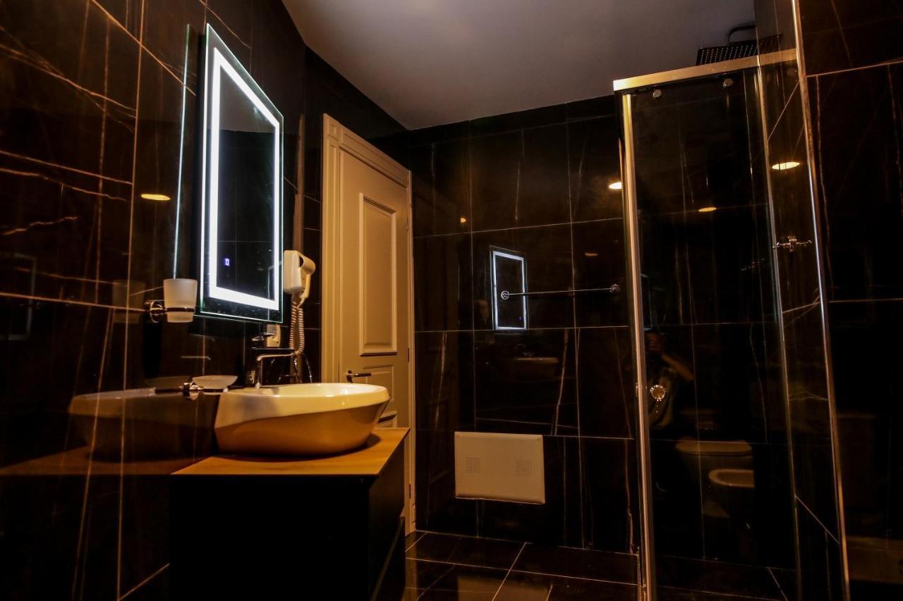 Rozafa Blu Hotel Shëngjin Eksteriør billede